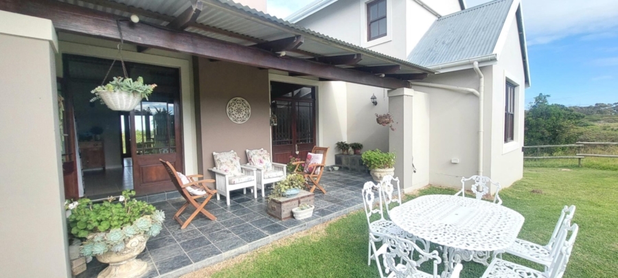 3 Bedroom Property for Sale in Sunrise On Sea Eastern Cape